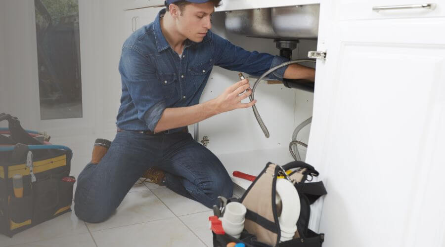 Expert burst pipe repair services in Kingston, AR